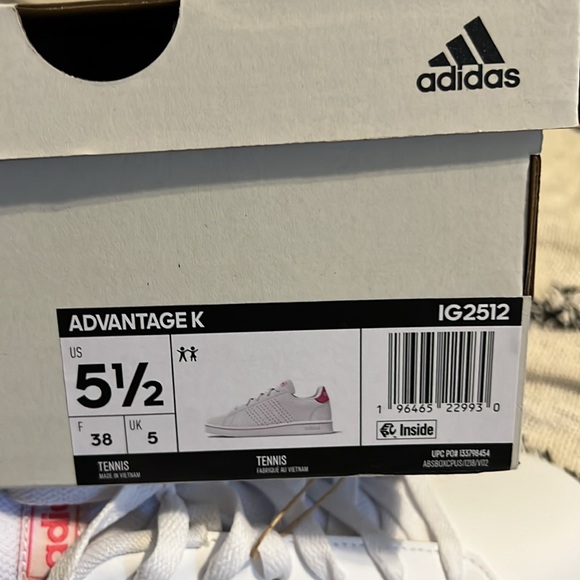 NEW Kids' Adidas Advantage Lace Shoes - US 5.5 Big Kid / Cloud White - Picture 6 of 6